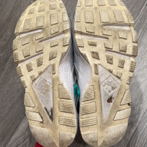 Pink and Turquoise Huarache Sneakers - Picture 5 of 8